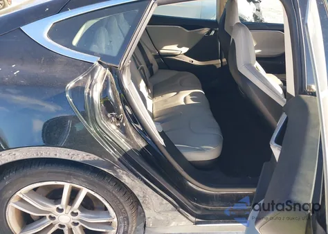 2014 Tesla Model S from USA, damaged, VIN 5YJSA1S10EFP28489